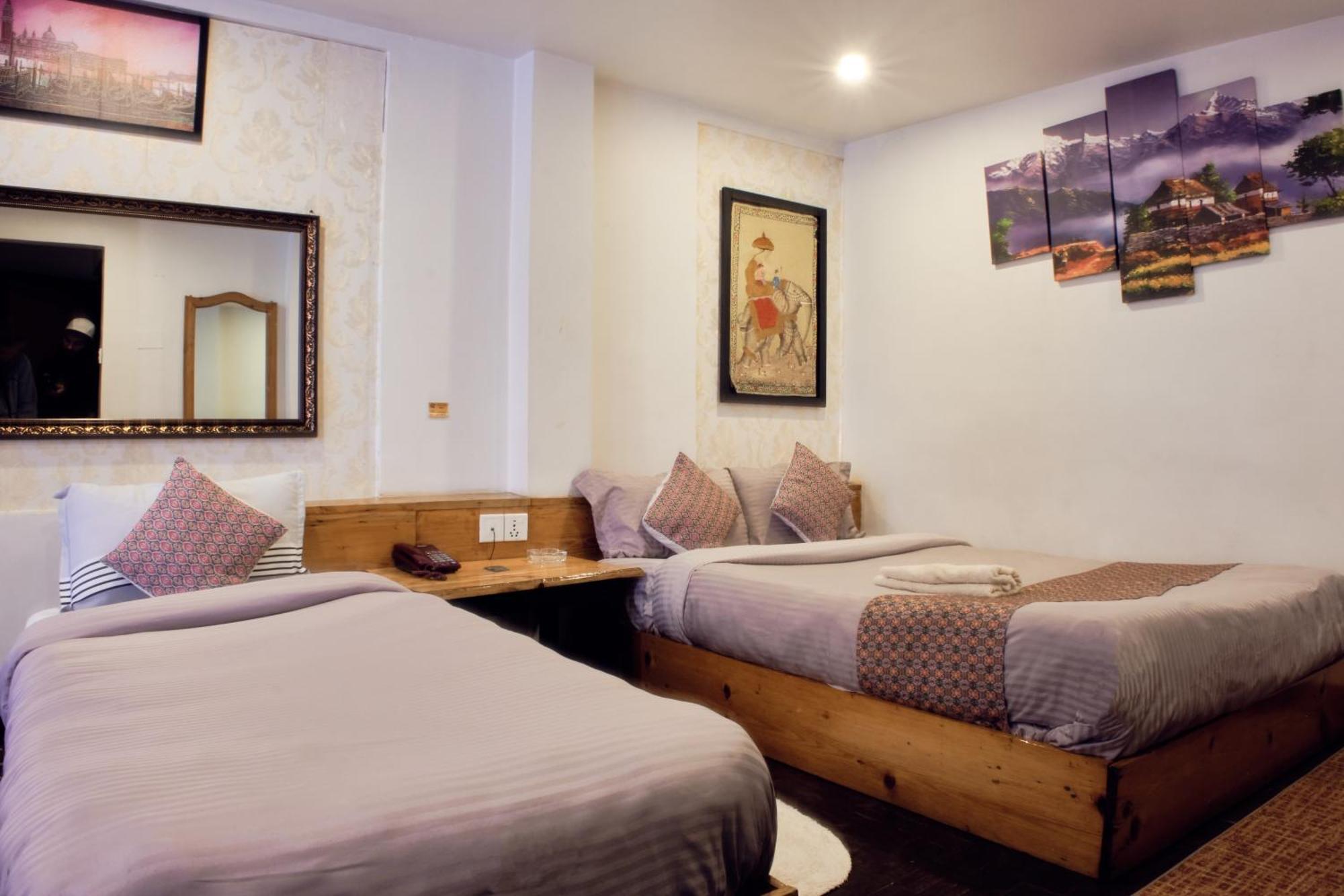 Hotel Shree Tara กาฐมาณฑุ ภายนอก รูปภาพ