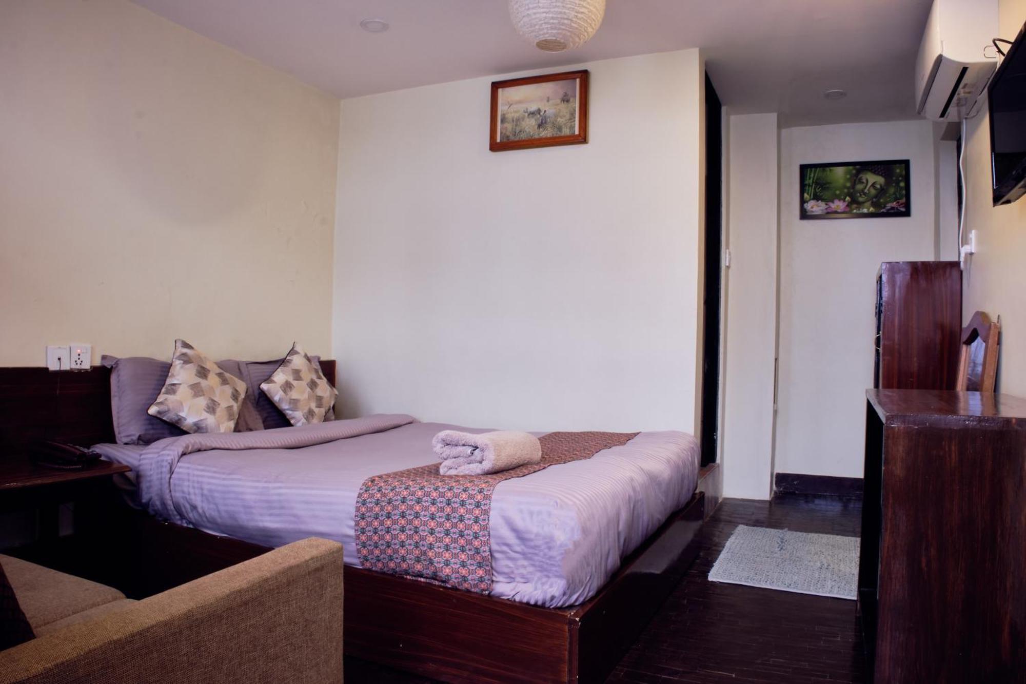 Hotel Shree Tara กาฐมาณฑุ ภายนอก รูปภาพ