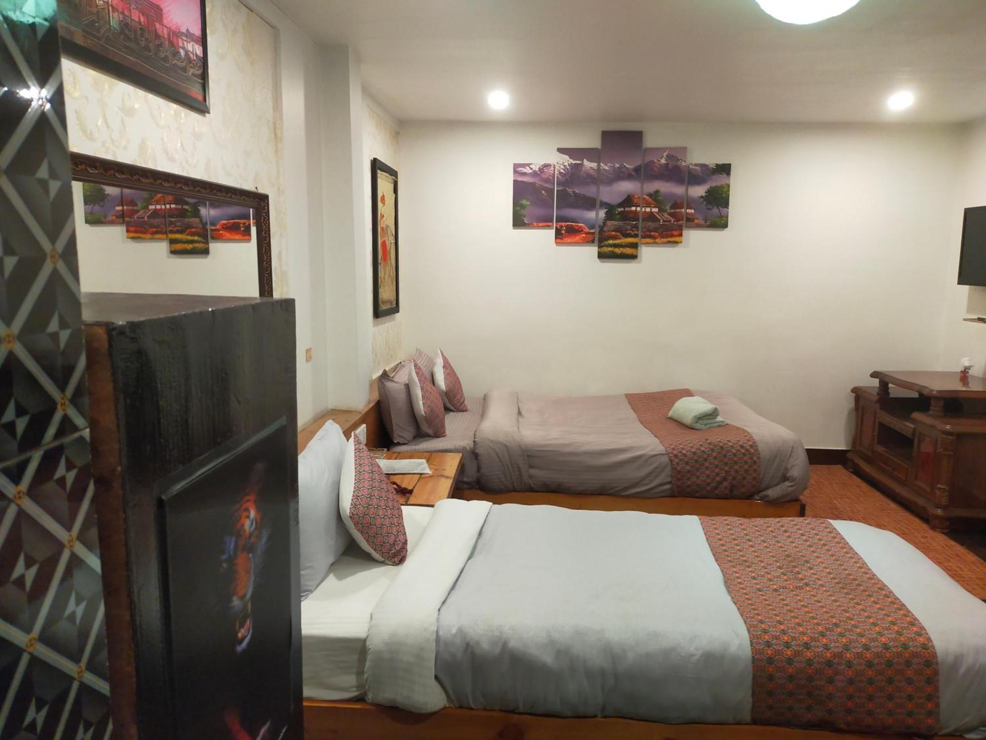 Hotel Shree Tara กาฐมาณฑุ ภายนอก รูปภาพ